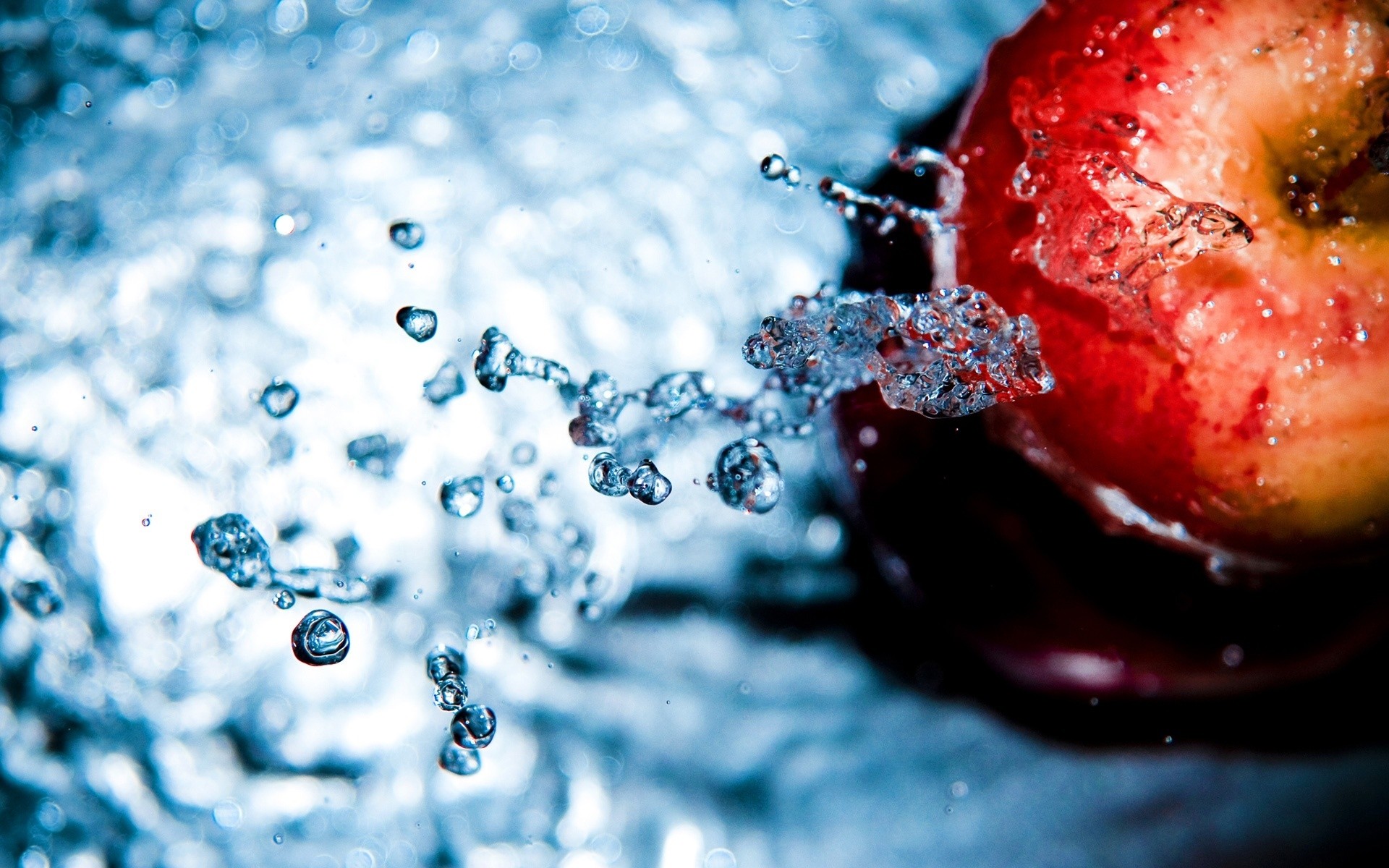 سقوط الماء الرطب سبلاش المطر فقاعة نظيفة تحت الماء النظافة مشروب سائل حركة قطرات الندى نبض وير واضح الباردة الفيروز الطبيعة