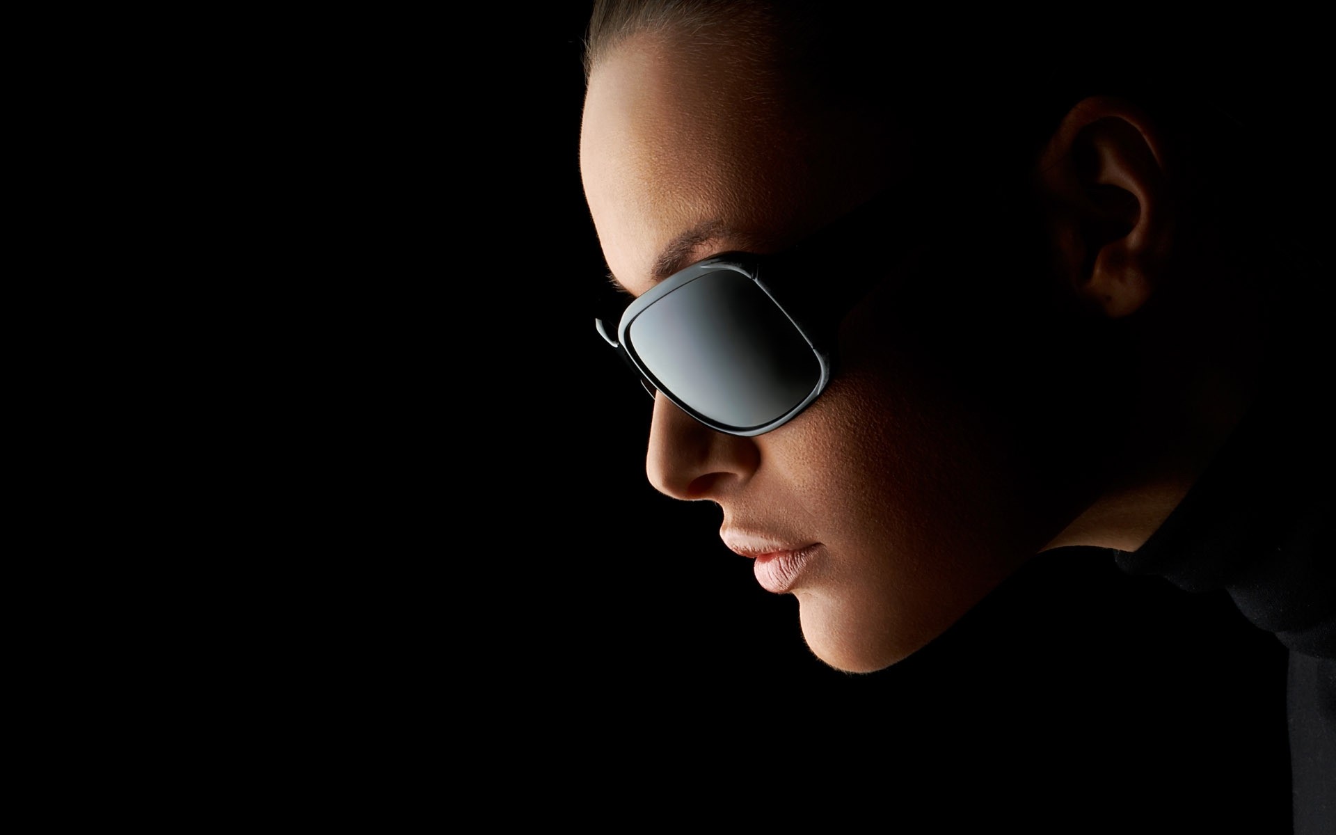 صورة فتاة الظلام الوجه امرأة الطفل واحد استوديو رجل الأزياء الكبار النظارات الشمسية