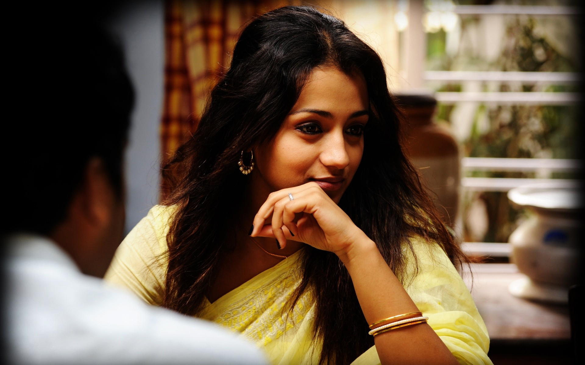 امرأة في الداخل تعبيرات الوجه صورة الكبار فتاة واحد الممثلة الهندية ممثلة بوليوود الممثلة نموذج تريشا كريشنان