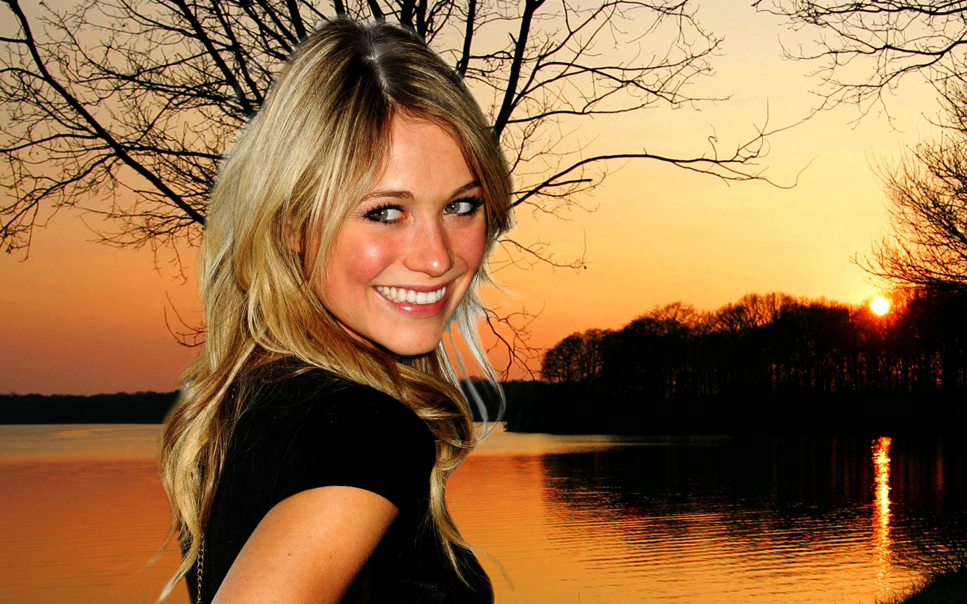 غروب الشمس الطبيعة المياه امرأة الخريف بحيرة جميلة مساء فتاة شروق الشمس في الهواء الطلق الشمس شقراء طفل