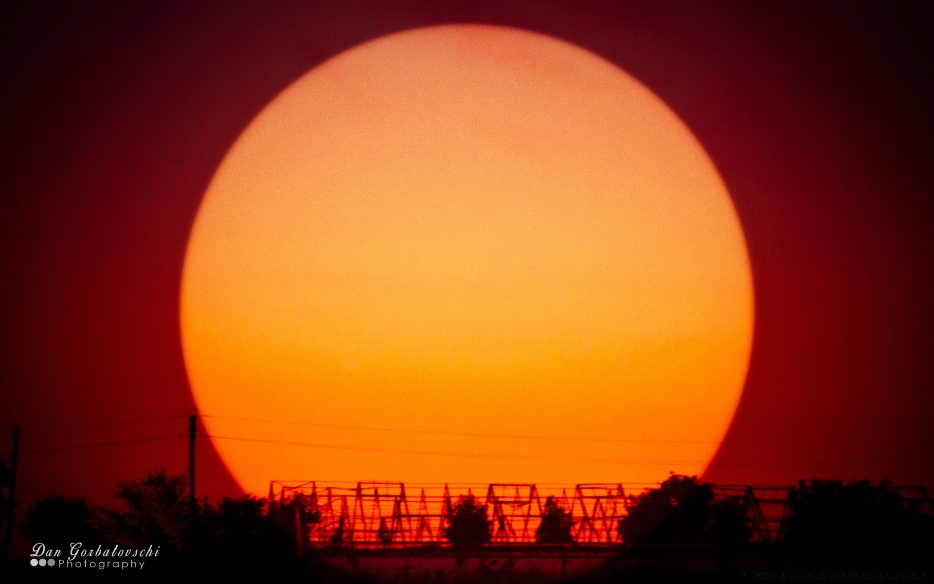 السماء القمر غروب الشمس الشمس المساء الغسق الفجر السماء الظلام صورة ظلية الضوء الطبيعة في الهواء الطلق علم الفلك الخلفية